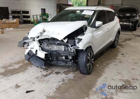 2020 Nissan Kicks Sv Xtronic Cvt из США, поврежденный, VIN 3N1CP5CV3LL509670